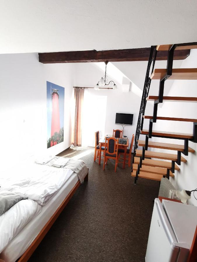 Grodzisko Pokoje Do Wynajecia Krynica Morska Exterior photo