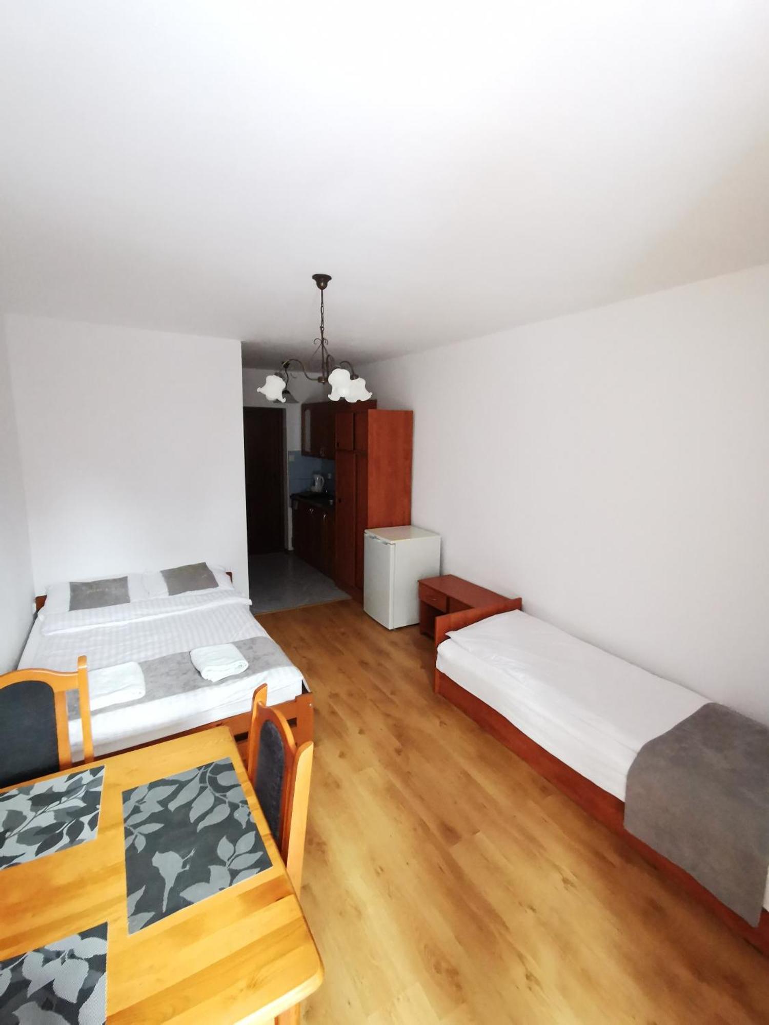 Grodzisko Pokoje Do Wynajecia Krynica Morska Room photo